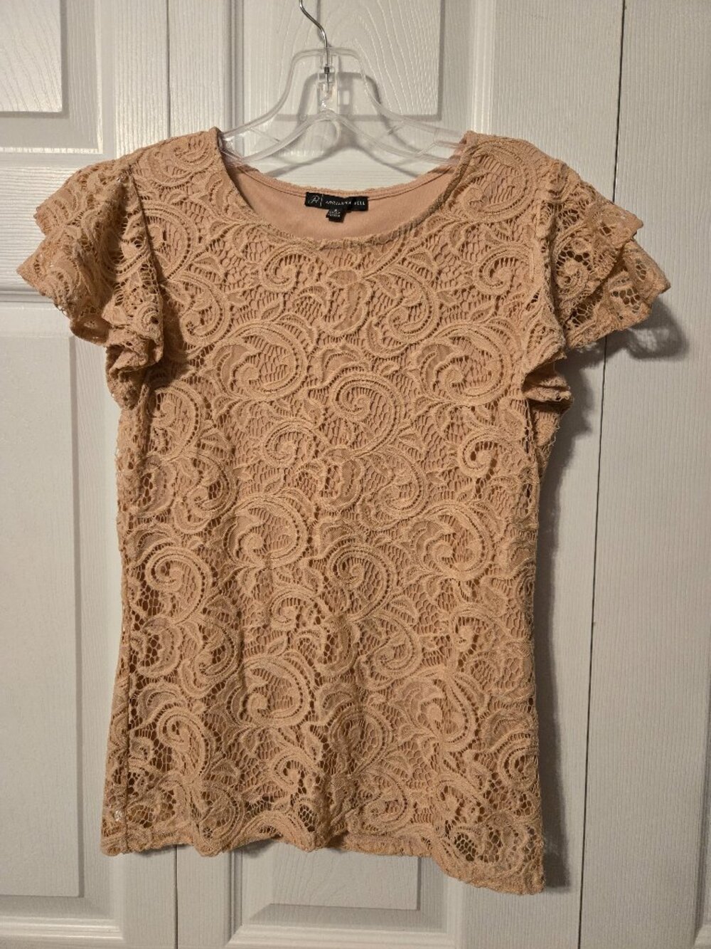Adrianna Papell Lace Top, Size S.